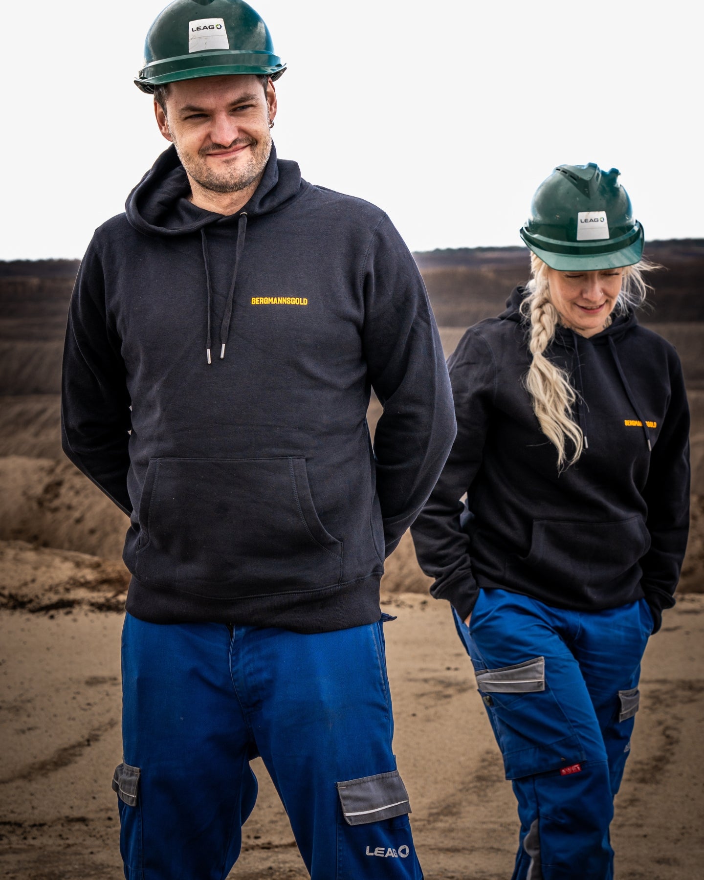 Hoodie NOSTALGIE unisex schwarz