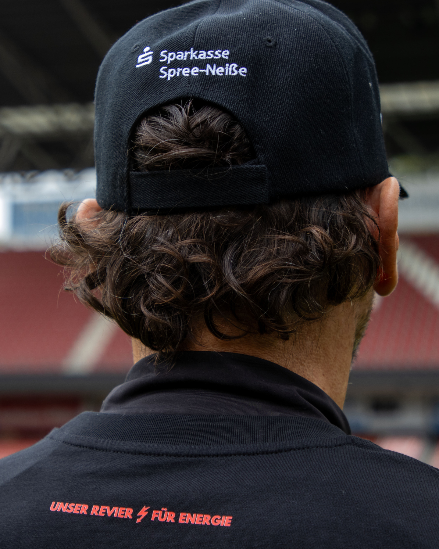 T-Shirt KUMPEL & KICKER - BERGMANNSGOLD X ENERGIE COTTBUS - Erwachsene