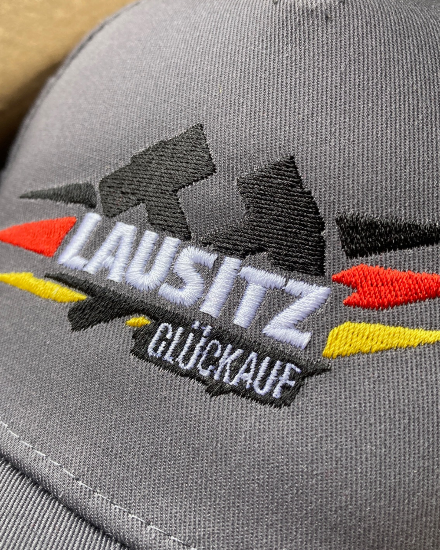 Cap LAUSITZER FUSSBALLSOMMER dunkelgrau