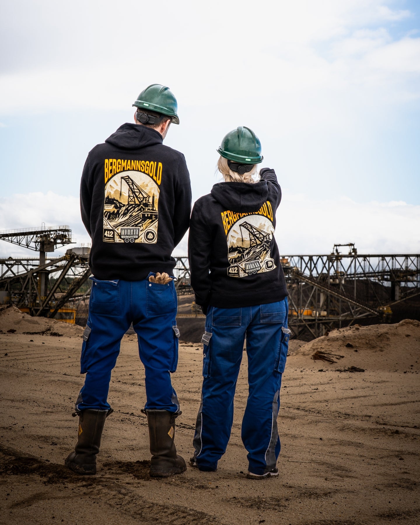 Hoodie NOSTALGIE unisex schwarz