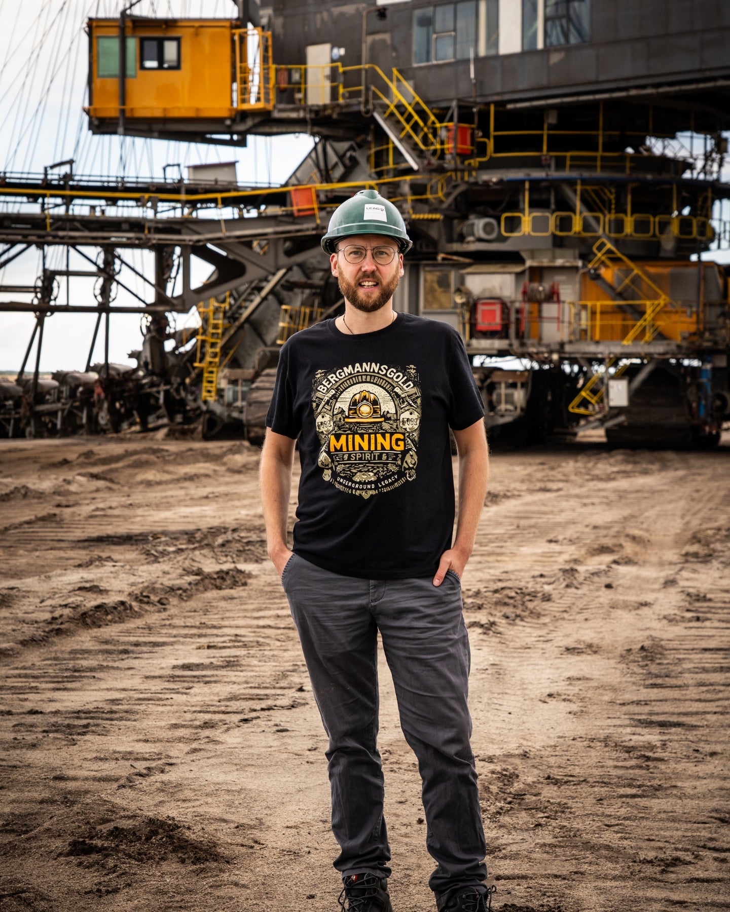 T-Shirt Herren MINING schwarz